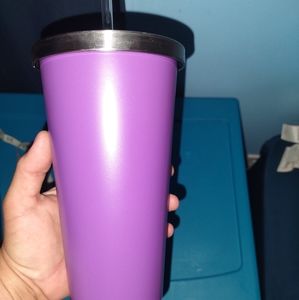 Stainless steel tumbler
